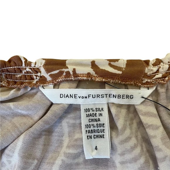 Diane von Furstenberg Brown and Tan print 100% Silk Dress Size 4 - Picture 9 of 9